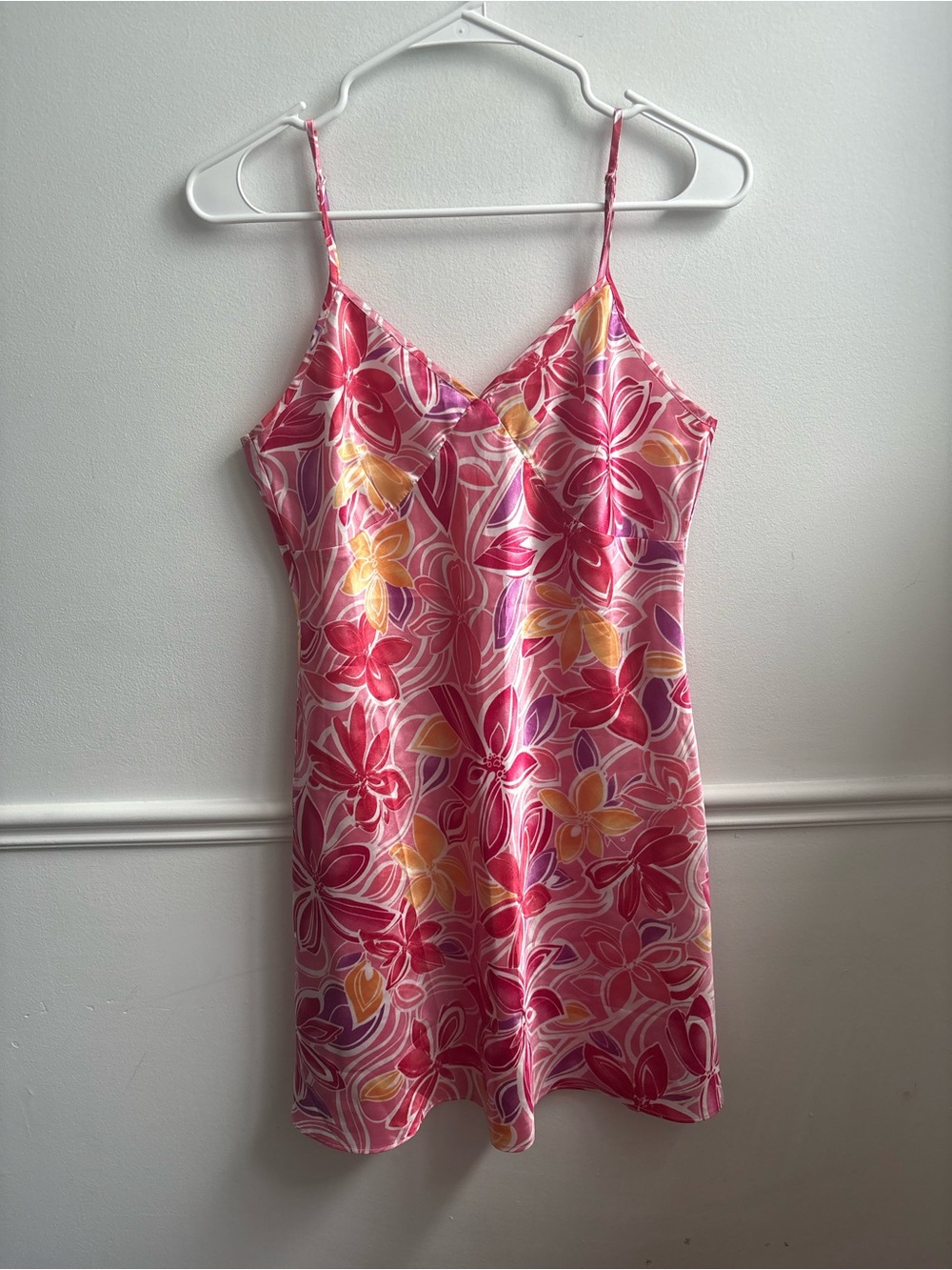 La Vie En Rose Pink and Orange Floral Camisole Top